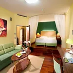 酒店 Eurothermenresort