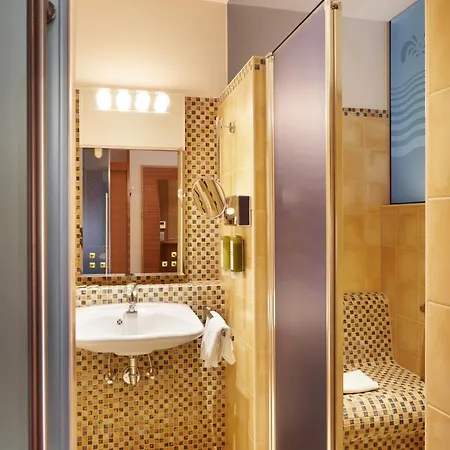 Eurothermenresort ホテル 4*