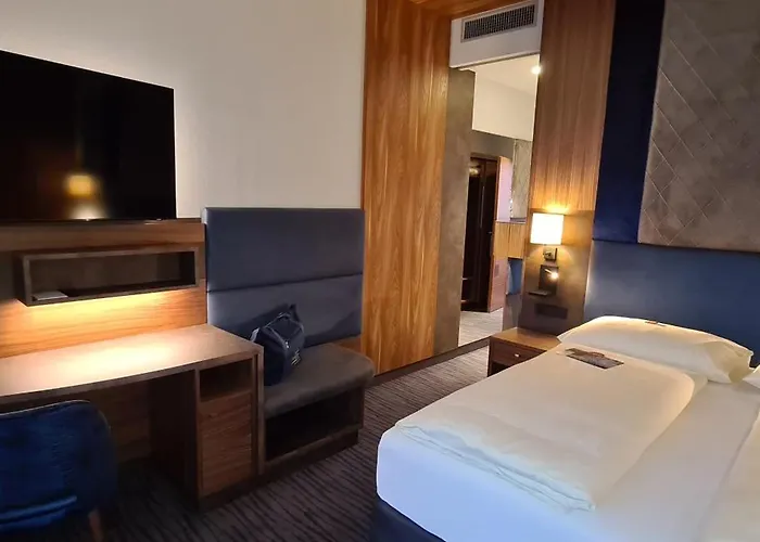 فندق Eurothermenresort باد شيلاباك