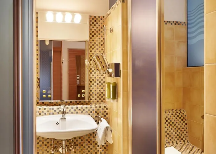 Eurothermenresort فندق 4*